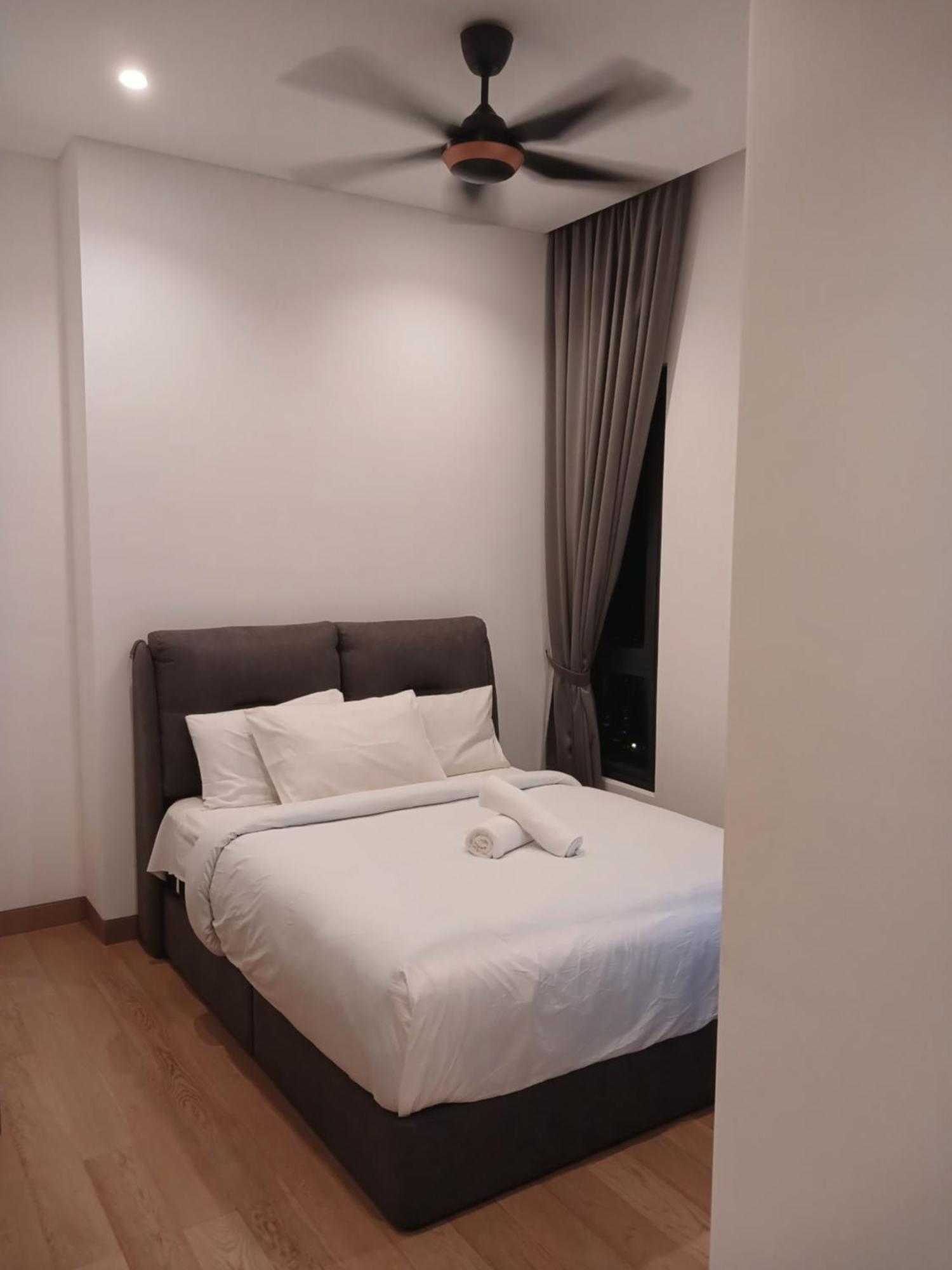 Bunga Suite At Lucentia Bbcc Kuala Lumpur Bagian luar foto