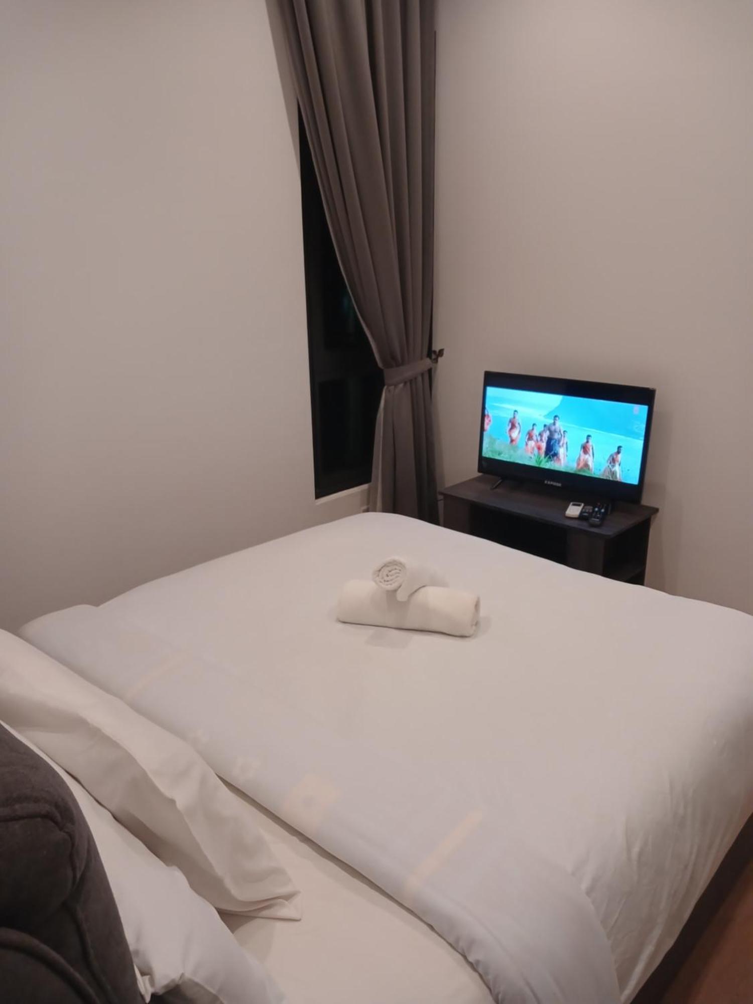 Bunga Suite At Lucentia Bbcc Kuala Lumpur Bagian luar foto